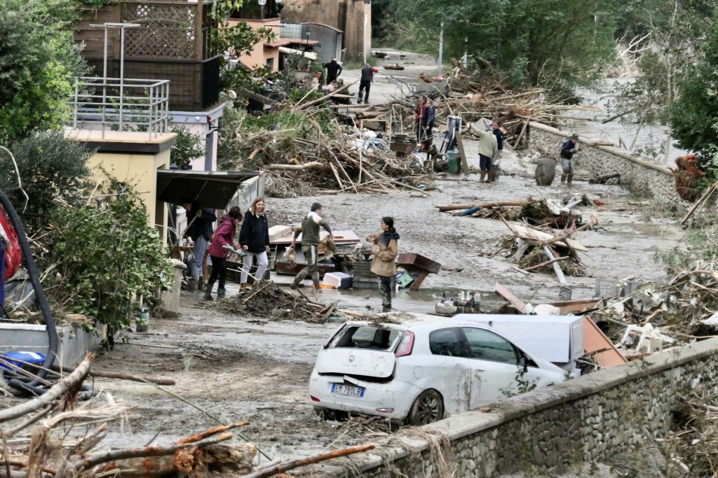 L’alluvione dello scorso novembre nel racconto di Stefano Massini. Appuntamento domani al Pecci | TV Prato