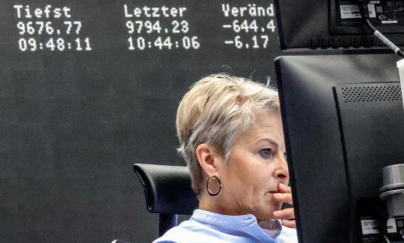 Borsa: l'Europa chiude in calo, Francoforte -0,3%