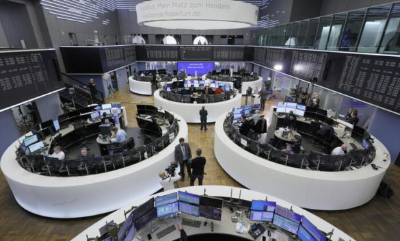 Borsa: l'Europa chiude poco mossa, Francoforte -0,14%