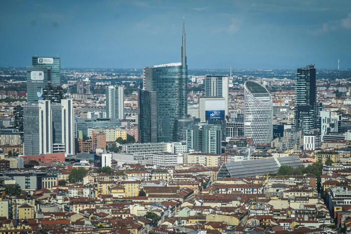 Stranieri cercano casa a Milano e Roma, Como al quinto posto