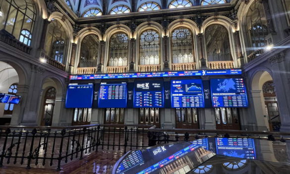 Borsa: l'Europa gira in calo in vista Wall Street, Milano -0,1%