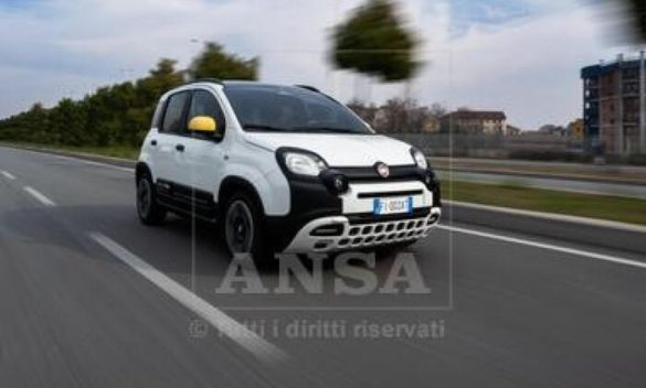 Stellantis promuove con sue offerte auto prodotte in Italia