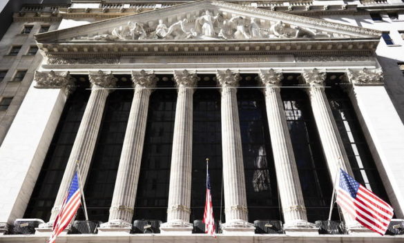Wall Street apre debole, Dj +0,03%, Nasdaq -0,41%