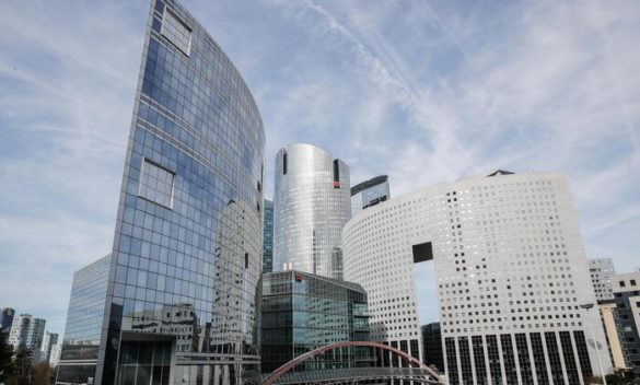 Borsa: l'Europa riduce il calo, Parigi -1,5%, Milano -0,5%