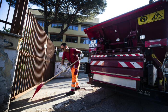 Antitrust avvia istruttoria su presunta intesa in gare Ama