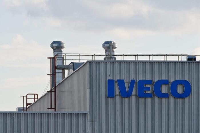 Iveco vola in Borsa (+7%) con ipotesi Leonardo su mezzi militari