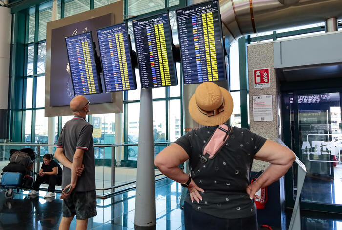 Assoturismo, l'estate degli stranieri, lo è un turista su due