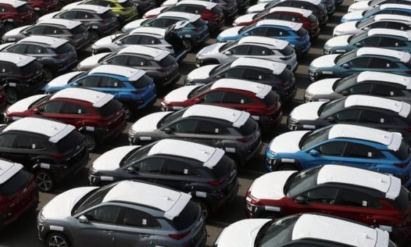 Cresce il mercato auto europeo, in Italia raddoppiano elettriche