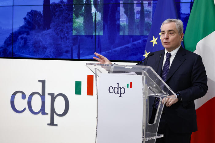 Cdp chiude emissione bond da 750 milioni di euro