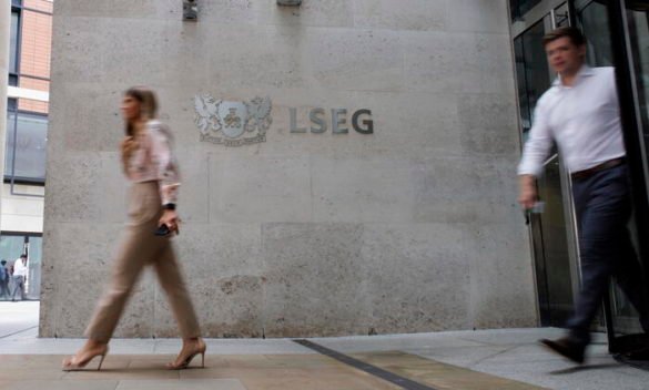 Borsa: avvio incerto in Europa, bene Francoforte +0,51%