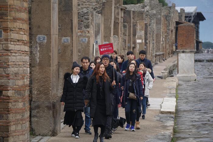 Bankitalia,ad aprile sale ancora spesa dei turisti stranieri