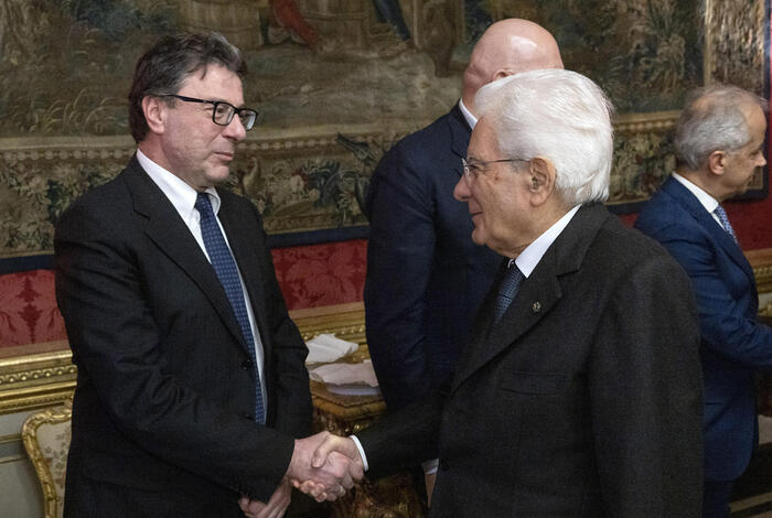 Mattarella firma la manovra