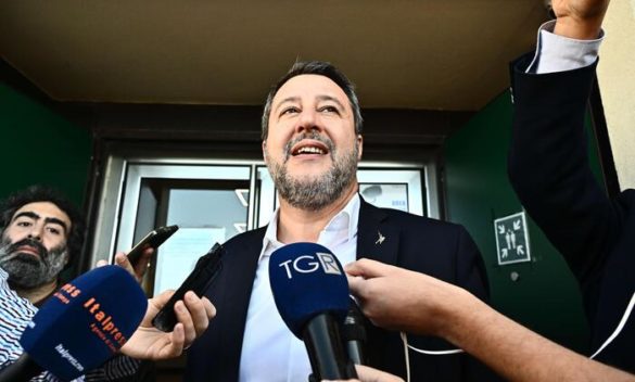 Salvini, in manovra 3,5 miliardi da banche e assicurazioni